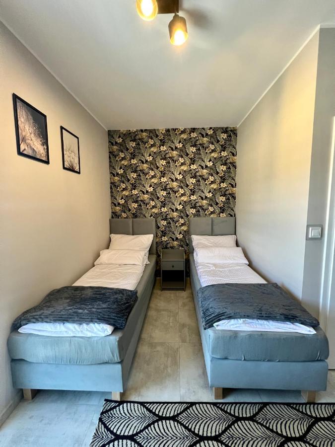 Bed & Breakfast -noclegi Marki-pokoje Z Lazienkami-parking-ev-okolica Warszawy- *