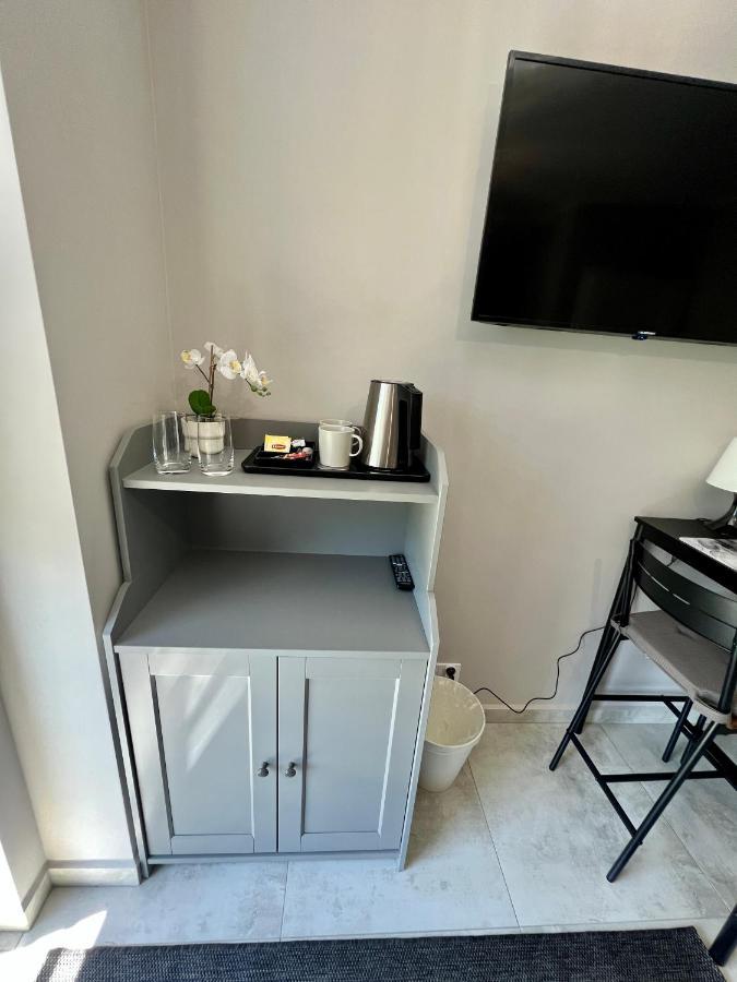 -noclegi Marki-pokoje Z Lazienkami-parking-ev-okolica Warszawy- Bed & Breakfast Marki (Wolomin)